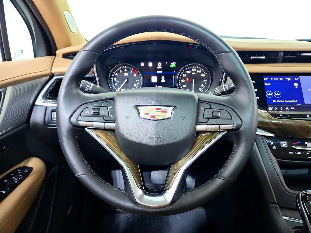 used 2020 Cadillac XT6 car, priced at $34,994