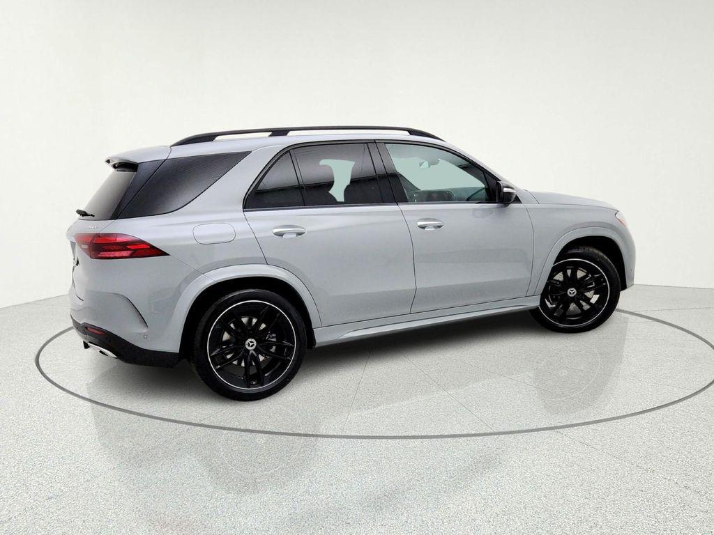 new 2026 Mercedes-Benz GLE 450 car, priced at $88,705