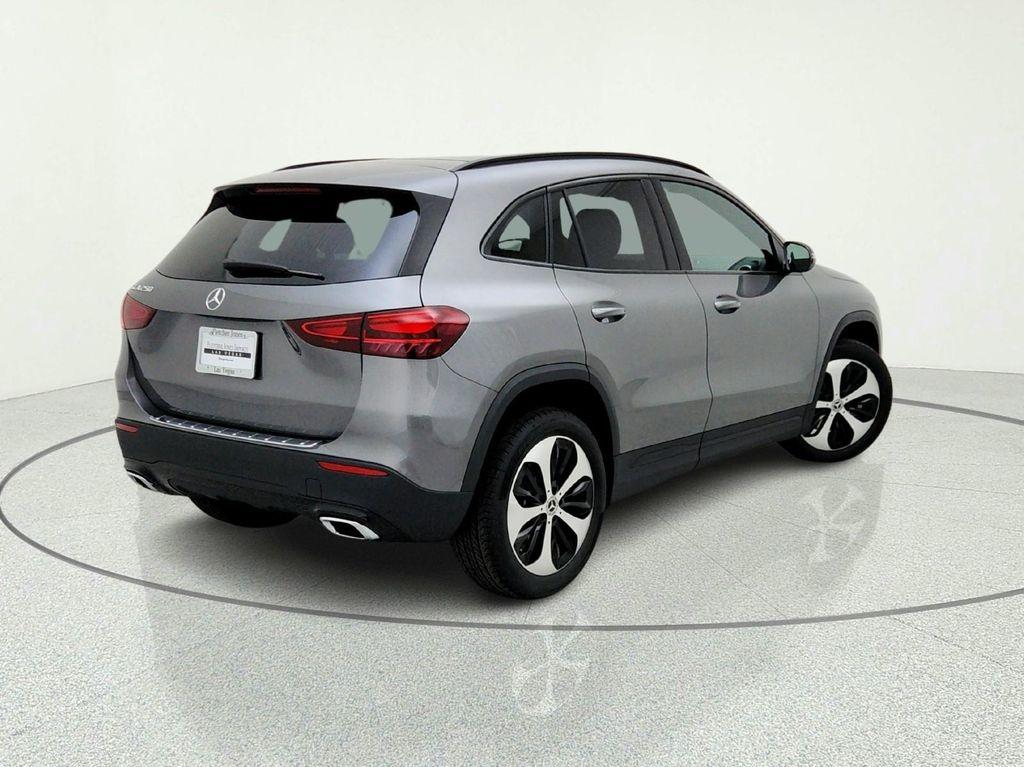 new 2026 Mercedes-Benz GLA 250 car, priced at $47,600