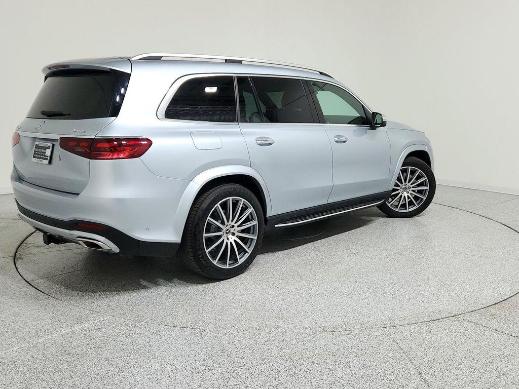used 2024 Mercedes-Benz GLS 580 car, priced at $92,994