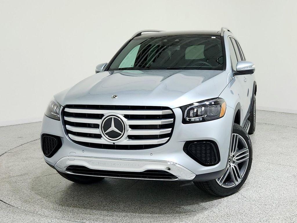 new 2026 Mercedes-Benz GLS 450 car, priced at $98,860