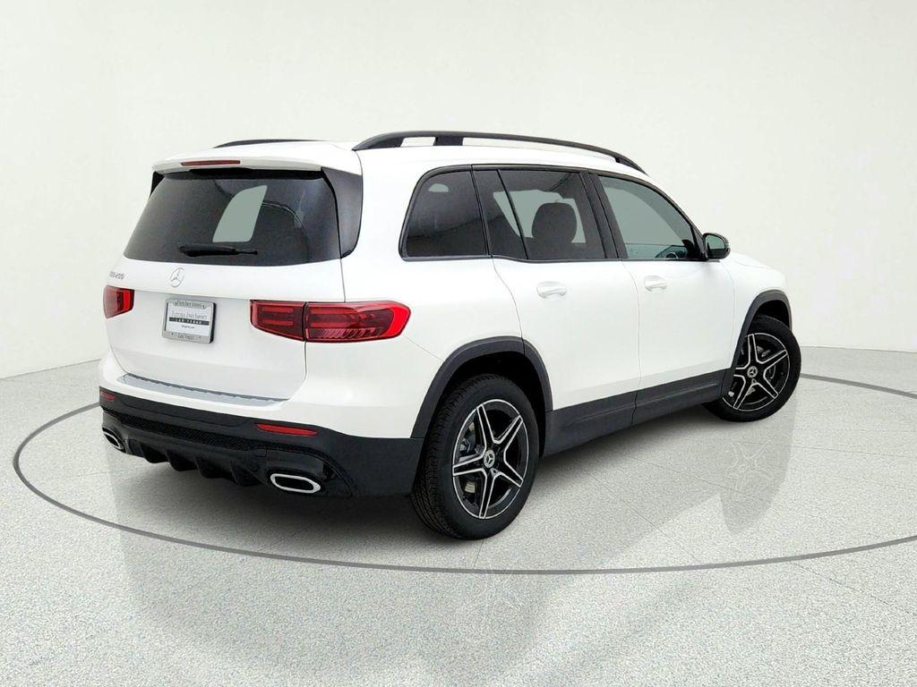 new 2026 Mercedes-Benz GLB 250 car, priced at $51,650