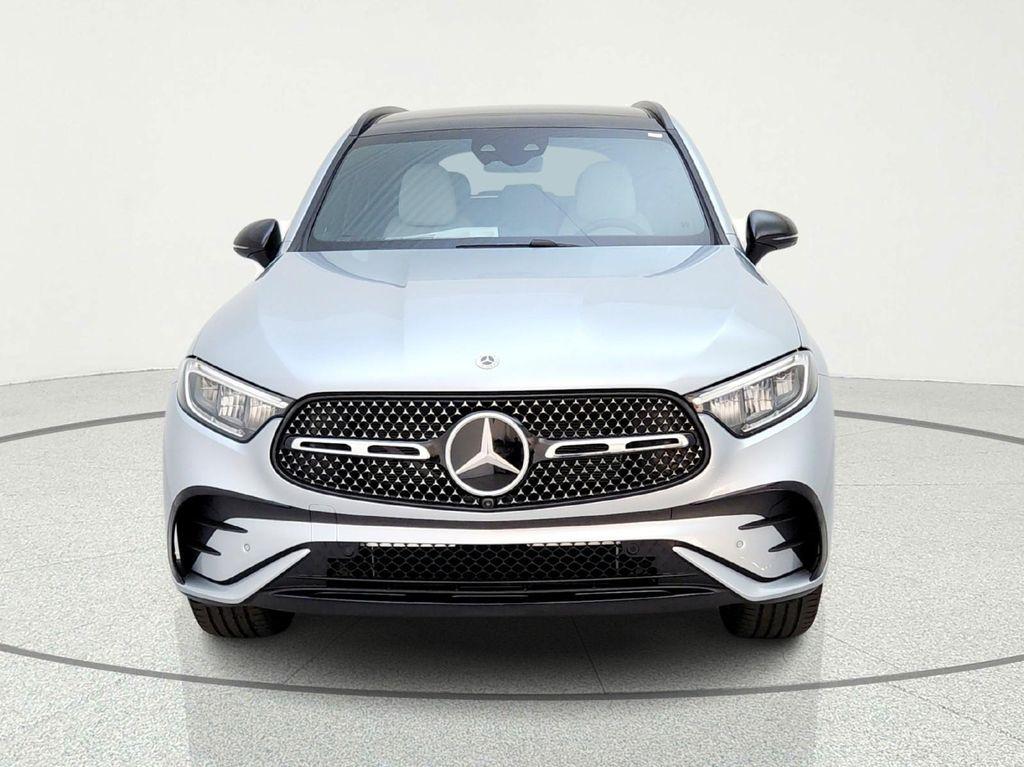new 2026 Mercedes-Benz GLC 300 car, priced at $62,030