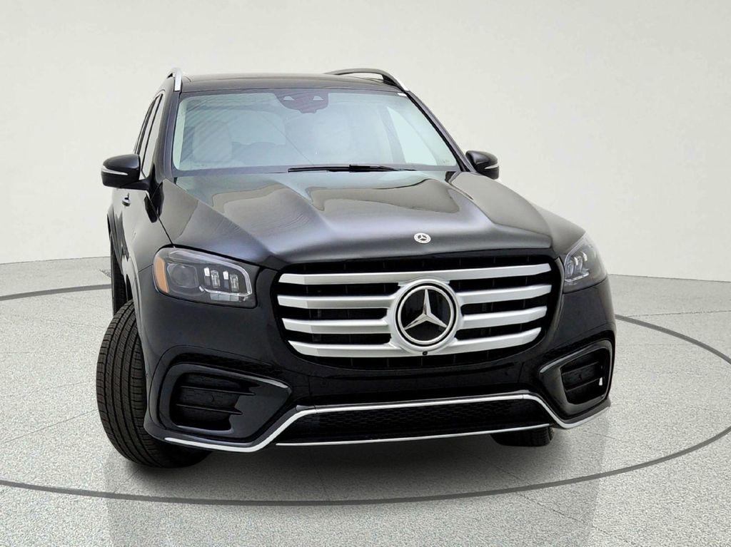 new 2026 Mercedes-Benz GLS 450 car, priced at $97,420