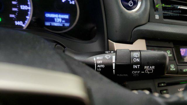 Lexus CT view 58