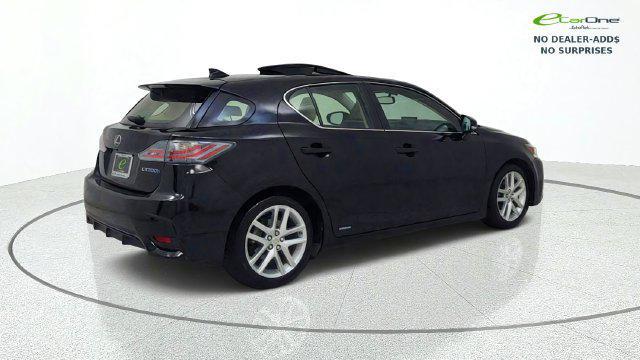 Lexus CT view 8