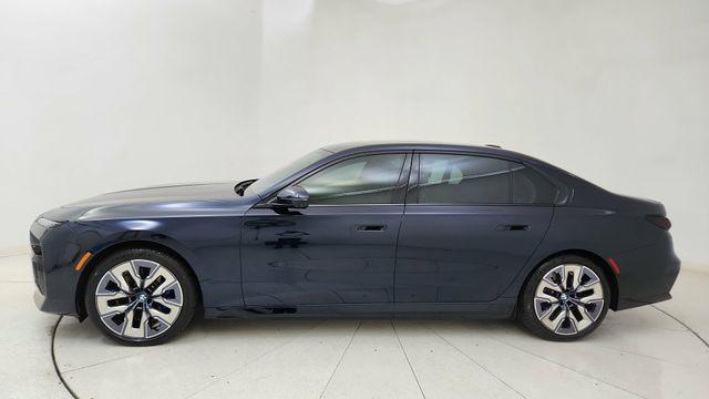 used 2023 BMW i7 car