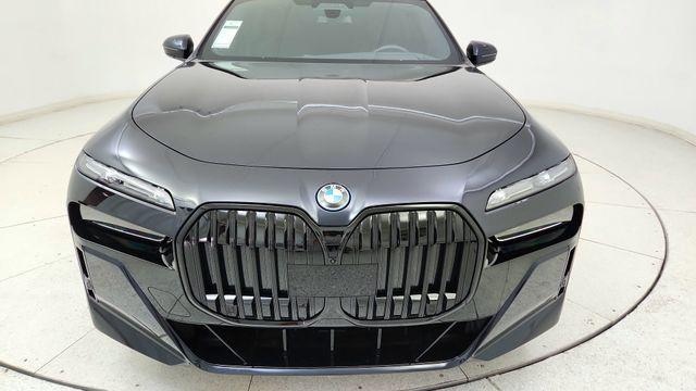 used 2023 BMW i7 car