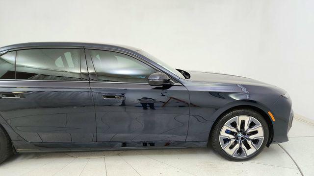 used 2023 BMW i7 car
