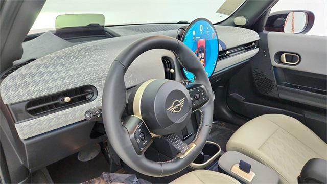 used 2025 MINI Hardtop car, priced at $27,950