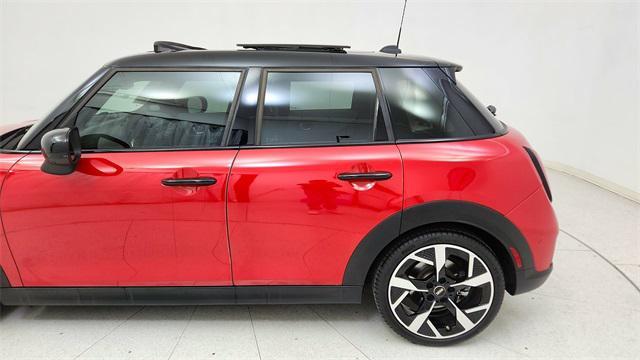 used 2025 MINI Hardtop car, priced at $27,950