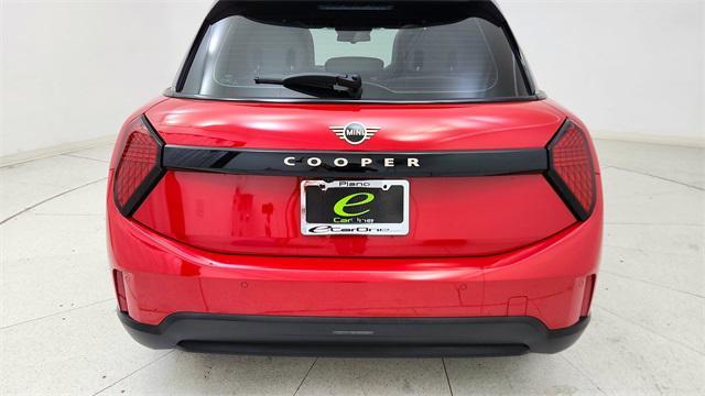 used 2025 MINI Hardtop car, priced at $27,950
