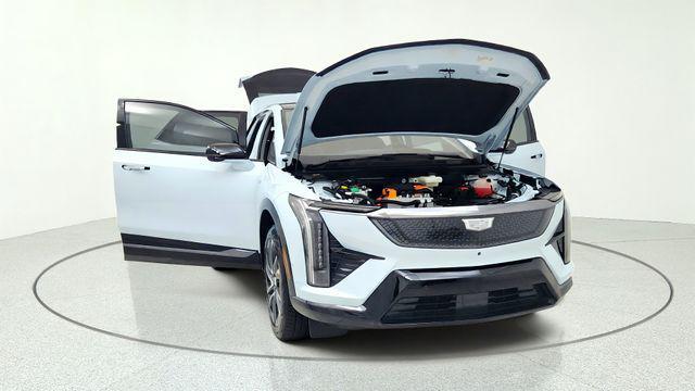 used 2025 Cadillac OPTIQ car, priced at $44,975