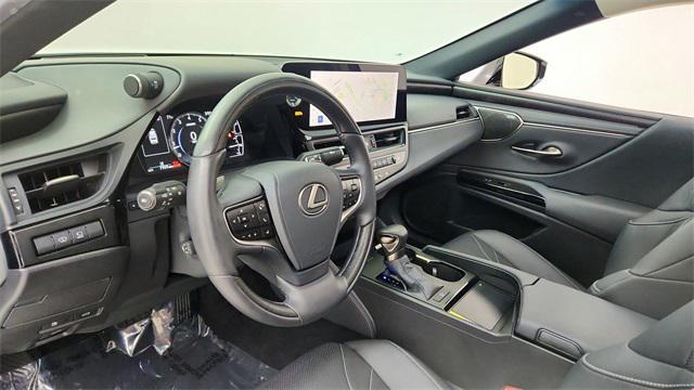used 2025 Lexus ES 350 car, priced at $47,450