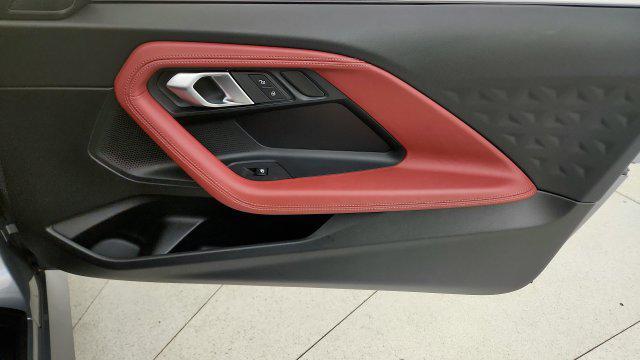 BMW 2 Series view 36