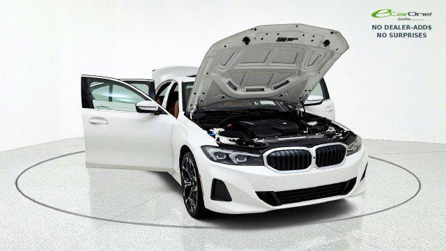 BMW 3 Series view 12