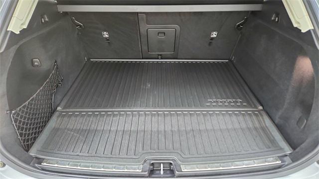 used 2024 Volvo XC60 Recharge Plug-In Hybrid car, priced at $44,750