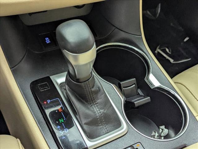 used 2016 Toyota Highlander car, priced at $19,188