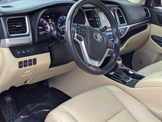 used 2016 Toyota Highlander car, priced at $19,188