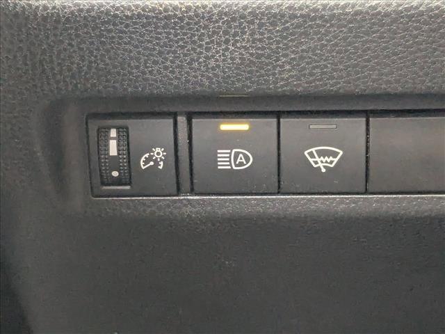 used 2022 Toyota RAV4 Hybrid car, priced at $25,906