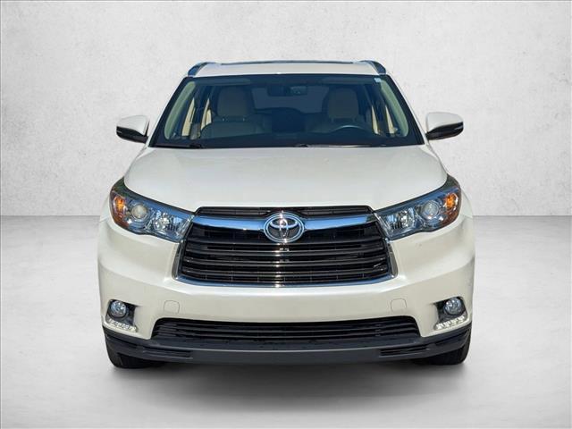 used 2016 Toyota Highlander car, priced at $21,995