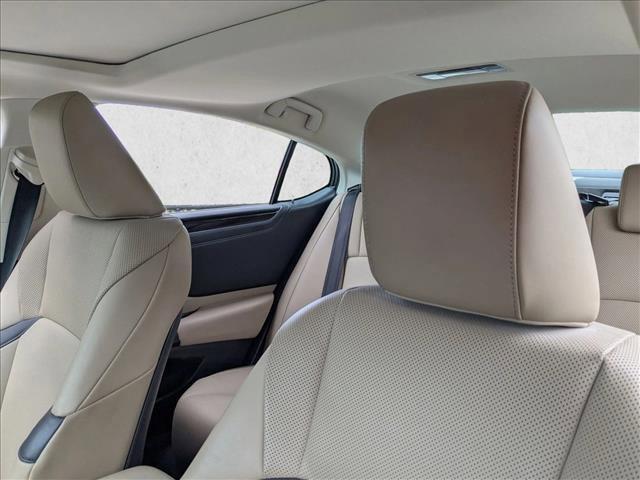 used 2019 Lexus ES 350 car, priced at $29,995