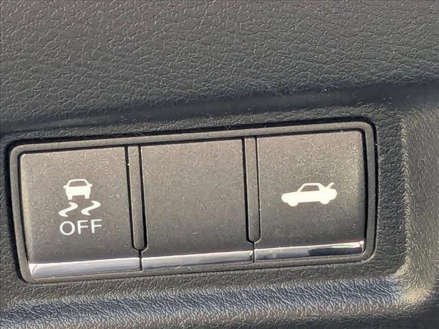 used 2018 INFINITI Q60 car, priced at $22,886