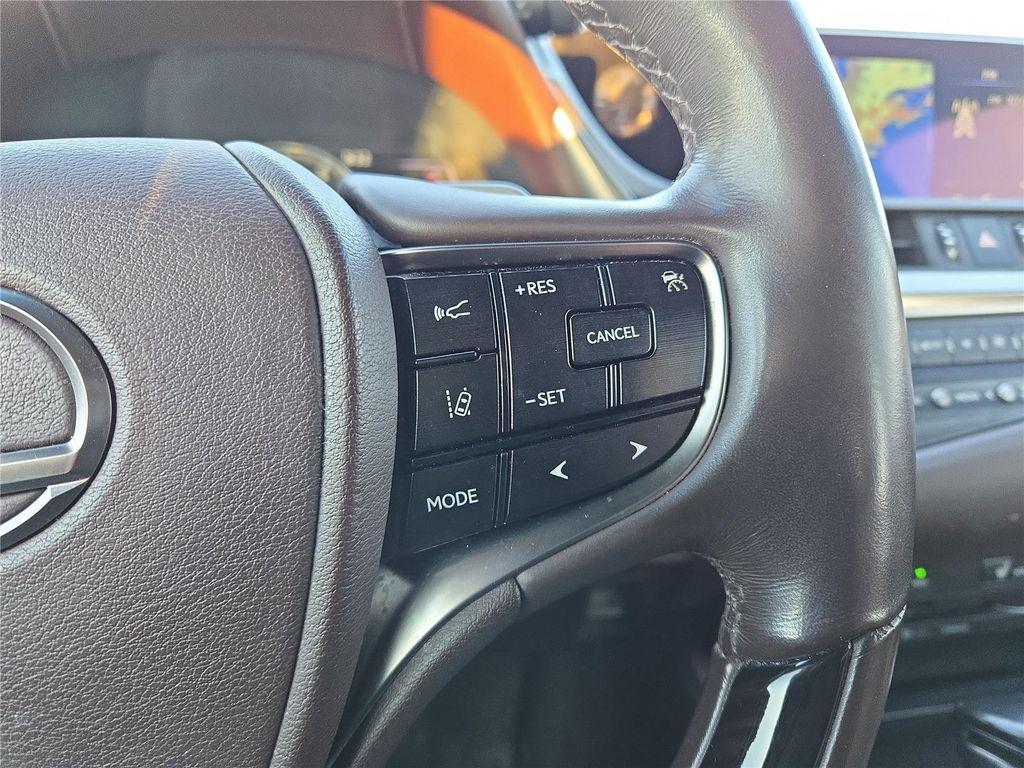 used 2020 Lexus ES 350 car, priced at $28,555