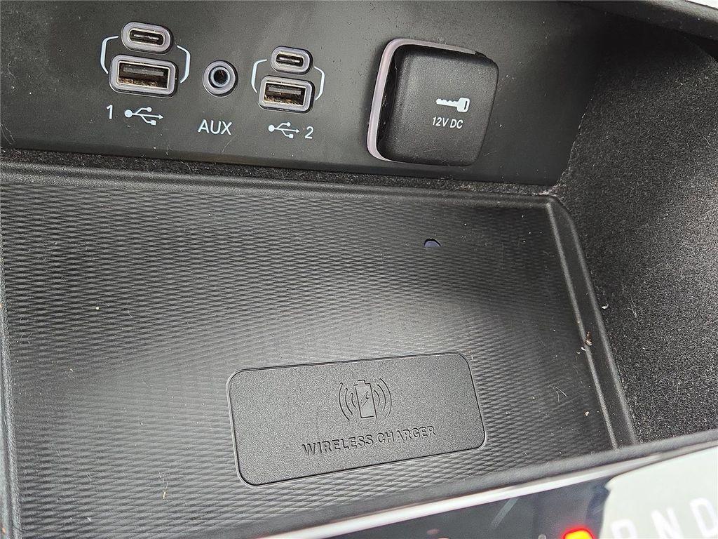 used 2022 Jeep Grand Cherokee car, priced at $31,849