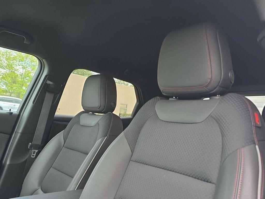 used 2023 Chevrolet TrailBlazer car, priced at $25,276