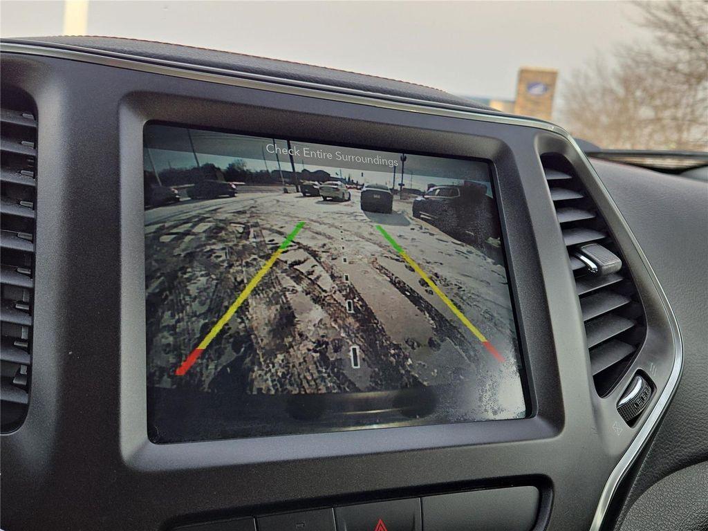 used 2019 Jeep Cherokee car, priced at $16,784