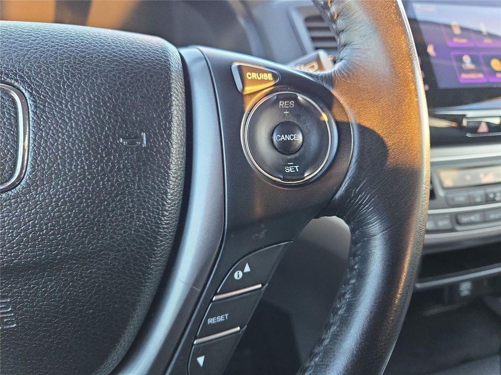 used 2016 Honda Pilot car, priced at $15,566