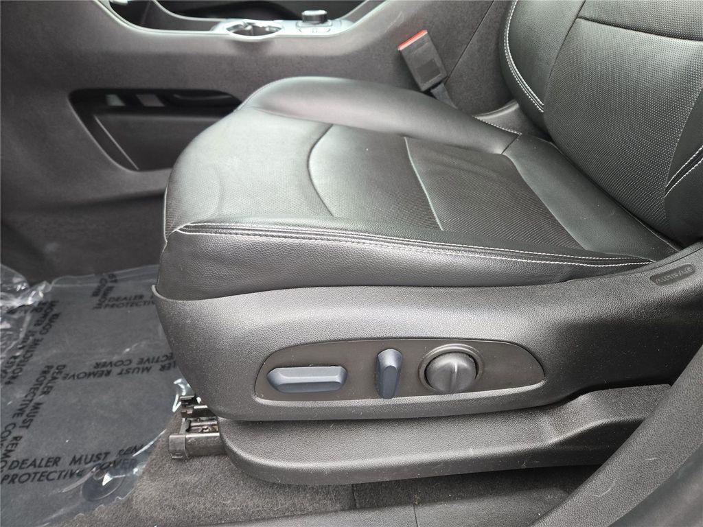 used 2023 GMC Terrain car, priced at $21,009