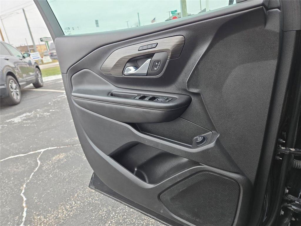 used 2023 GMC Terrain car, priced at $21,009