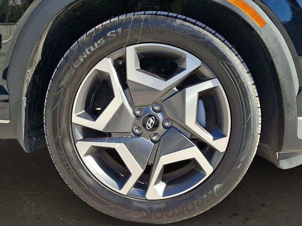 used 2024 Hyundai Palisade car, priced at $38,000