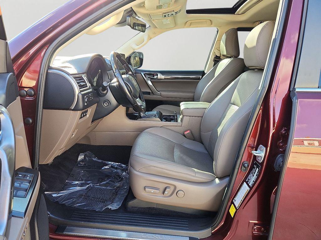 used 2022 Lexus GX 460 car, priced at $42,000