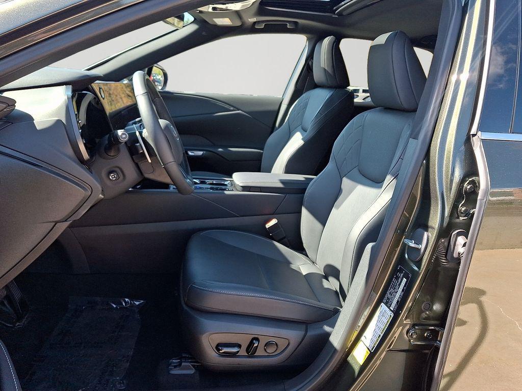 used 2025 Lexus RX 350 car, priced at $51,995