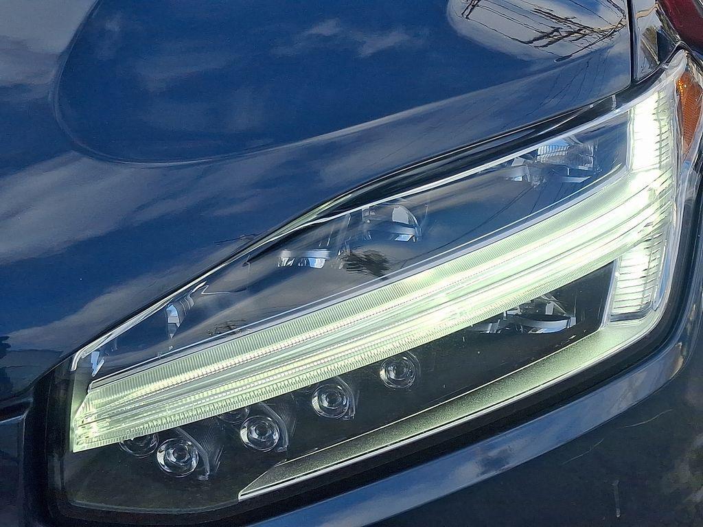 used 2020 Volvo XC90 car, priced at $29,000