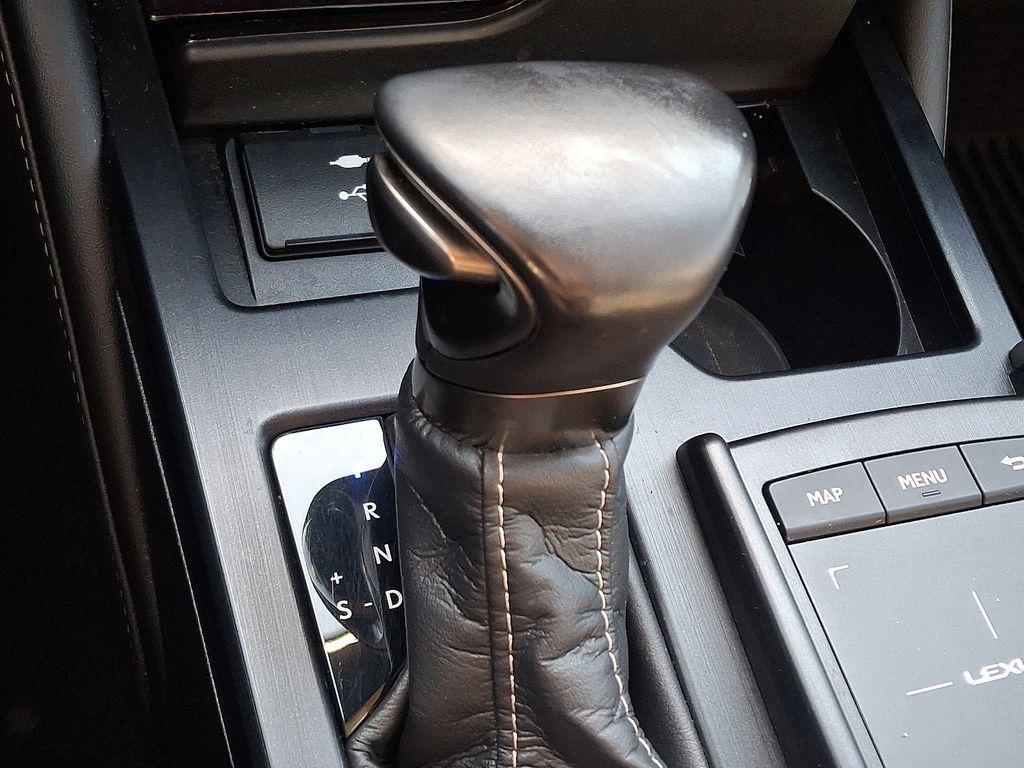 used 2021 Lexus ES 300h car, priced at $31,500