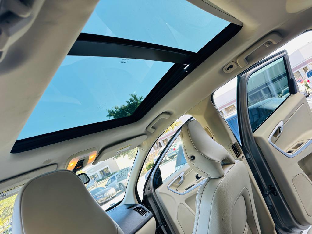 used 2011 Volvo XC60 car, priced at $5,990