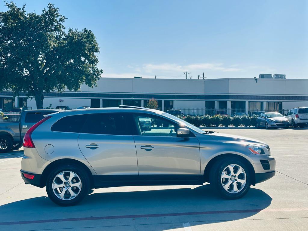 used 2011 Volvo XC60 car, priced at $5,990