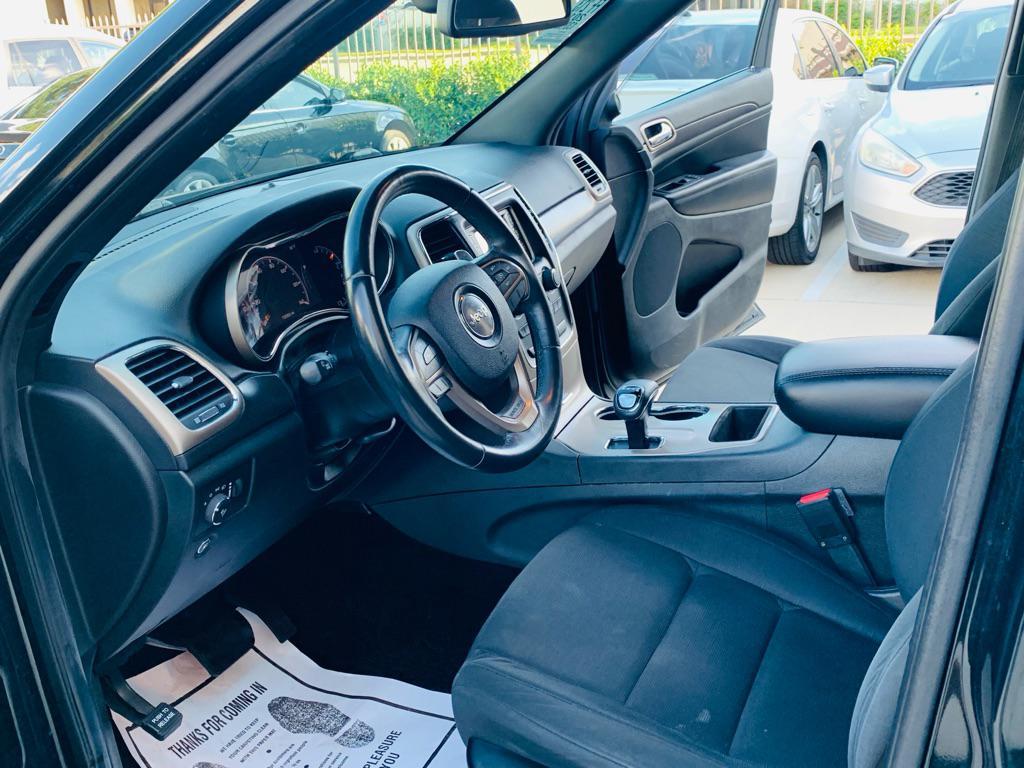 used 2015 Jeep Grand Cherokee car, priced at $7,990