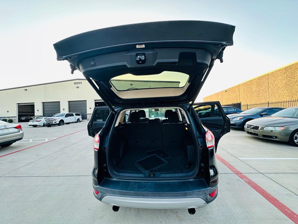 used 2013 Ford Escape car, priced at $5,500