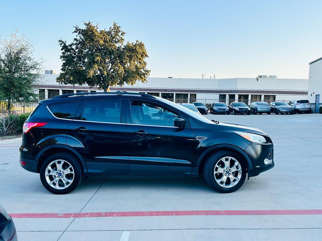 used 2013 Ford Escape car, priced at $5,500