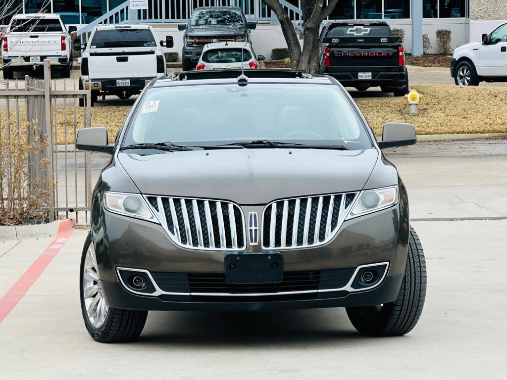 used 2011 Lincoln MKX car, priced at $5,500