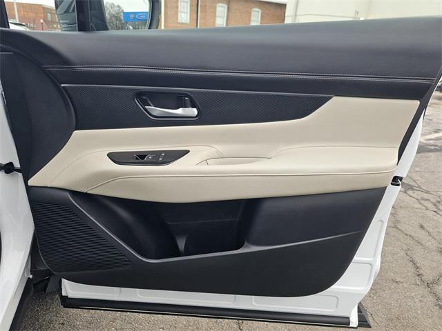 used 2025 Nissan Murano car, priced at $35,000