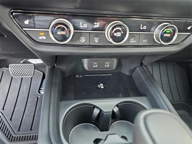 new 2026 Honda HR-V car, priced at $33,455