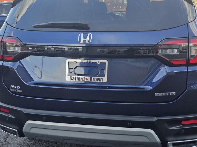 used 2025 Honda Pilot car, priced at $44,900