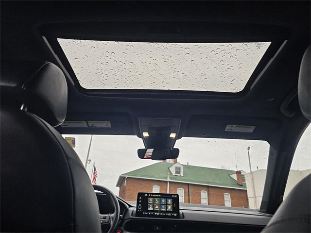 used 2025 Honda CR-V Hybrid car, priced at $36,135