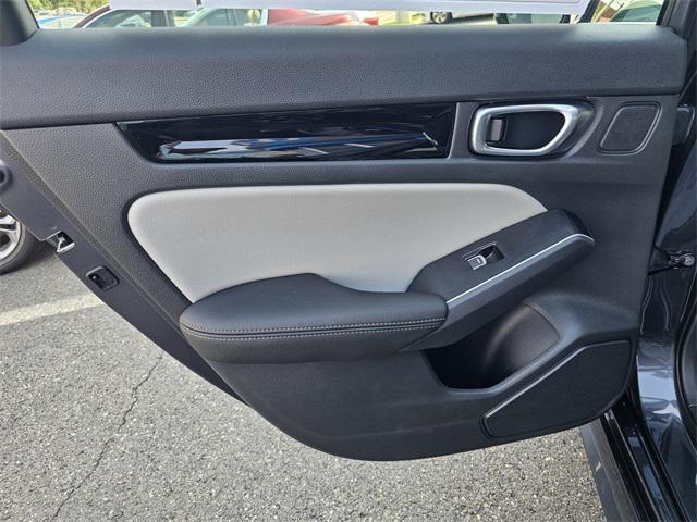 new 2026 Honda Civic Hybrid car, priced at $33,490